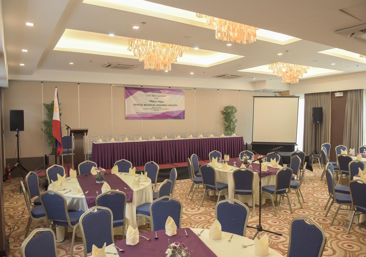 Goldberry Lite Hotel Iloilo City Exteriör bild